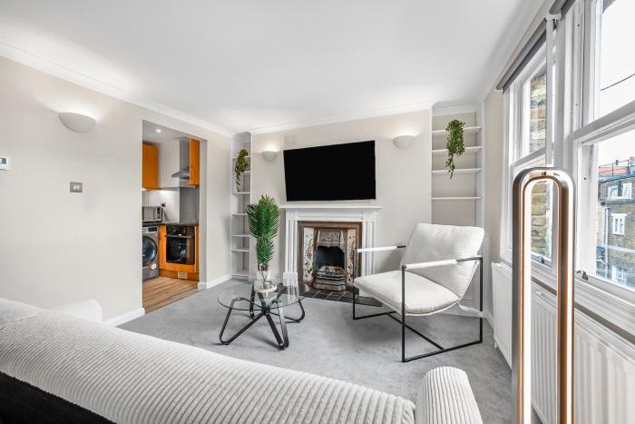 Cosy 2 Bedroom Flat in West Kensington