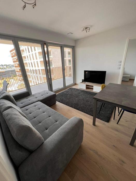 Cloche d Or modern 2 bed