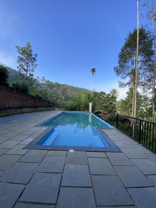 Skyleaf Resort