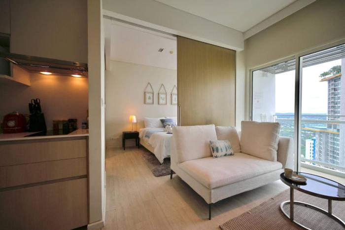 Veranda Residences - Lagoon Pool Access & Sauna Retreat Pattaya