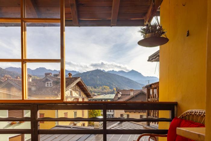 Appartamento Al Cirmolo - 4 Camere in Pieno Centro di Fiera di Primiero