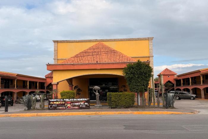 Hotel Mirage Express