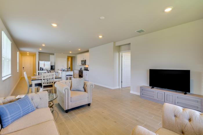 Pool and Pickleball Access Babcock Ranch Escape