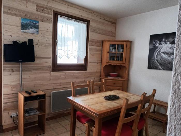 Studio cosy avec terrasse, 4 pers, parking privatif - FR-1-836-35