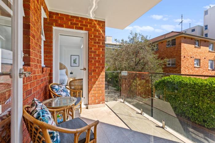 Gorgeous 3-Bed Manly Pad Short Walk to the Beach
