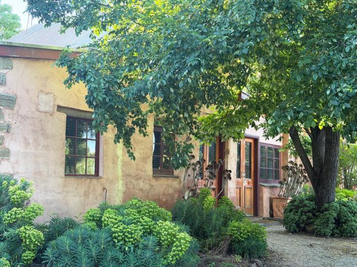 Auburn Garden Suites