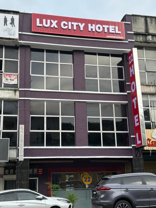 Lux City Hotel