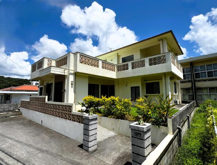 やんばる別荘三原でーじまぎー -Yanbaru stay MIHARA VILLA GRANDE-