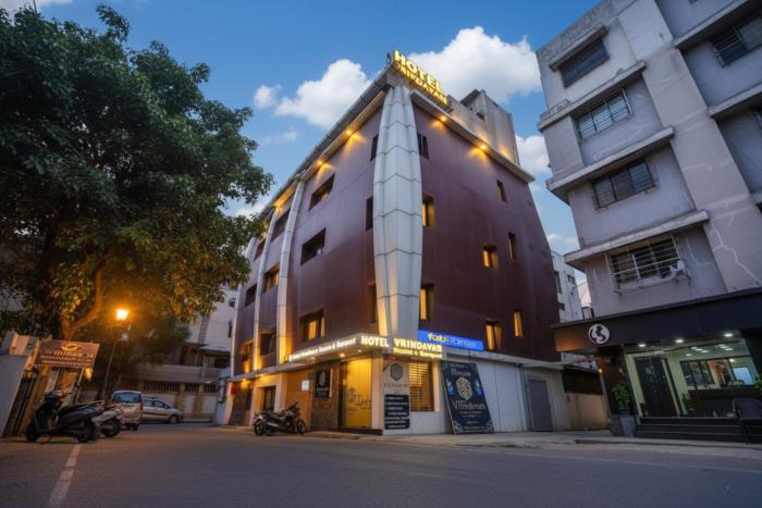 FabHotel Vrundavan, Athwa