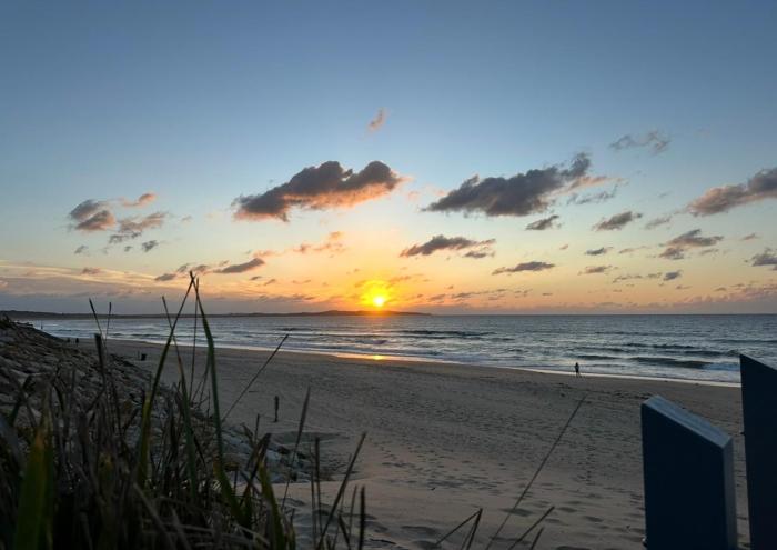 Plumeria Cottage Haven by the Beach 25mins from Sydney CBD