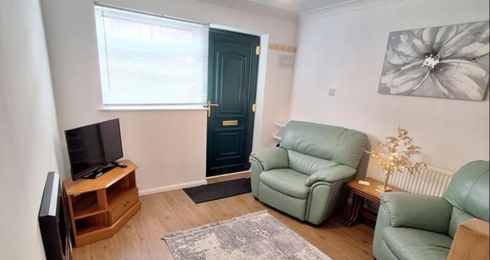 Stunning Home in Quiet Staffordshire Countryside