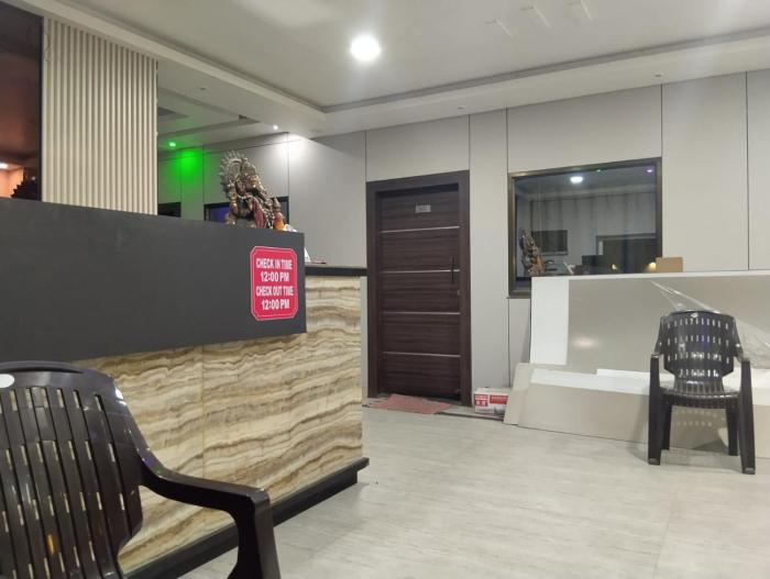 Shri Ram Janam Hotel & Homestay 300 Meter from Ram Mandir