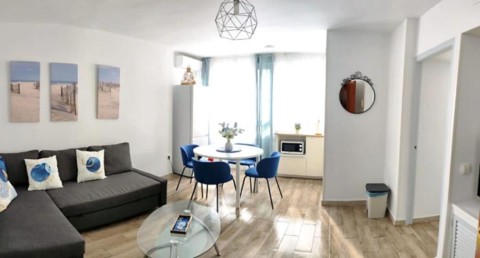 Light Blue Apartment - Centrico