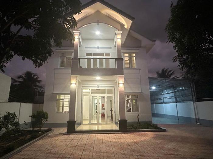 Nhà Nghỉ Trần Gia