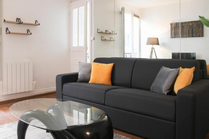 Charming apartment in the heart of the 11th Paris