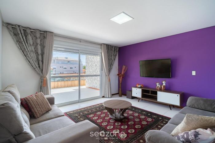 Casa c 3Q e churrasqueira nos Ingleses ODI0487