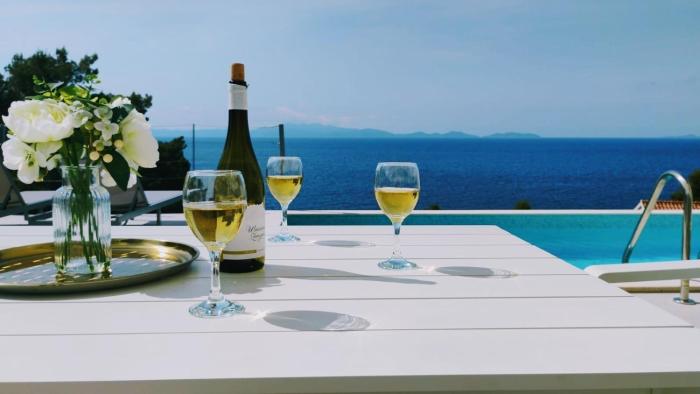 Seaside family friendly house with a swimming pool Brna - Vinacac, Korcula - 24999