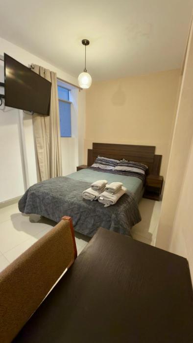 Castellares La Puebla Habitación Estudio en el centro