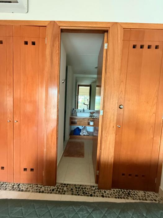 Depa en Acapulco Diamante - Albercas, Canchas y Jardines Apartment in Acapulco Diamante - Pools, Sports Courts and Garden Views