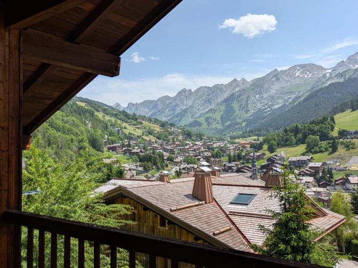 Chalet Authentique 8p, La Clusaz, Parking, Proche Pistes - FR-1-459-249