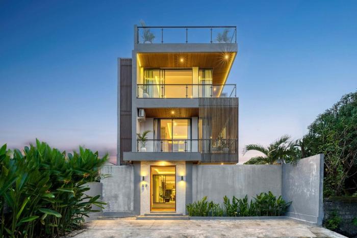 Modern 4BR Industrial - Tropical Escape in Umalas