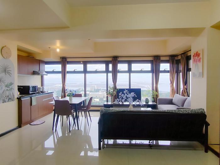 Luxurious Haven in the Sky