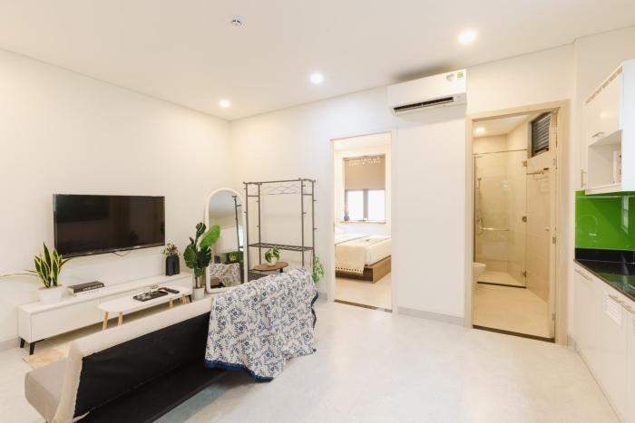 Nguyen Le Home Phan Ton