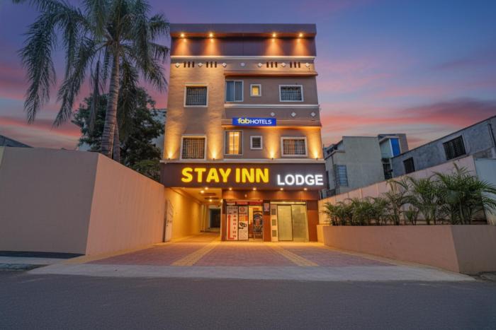 FabHotel Stay Inn Lodge