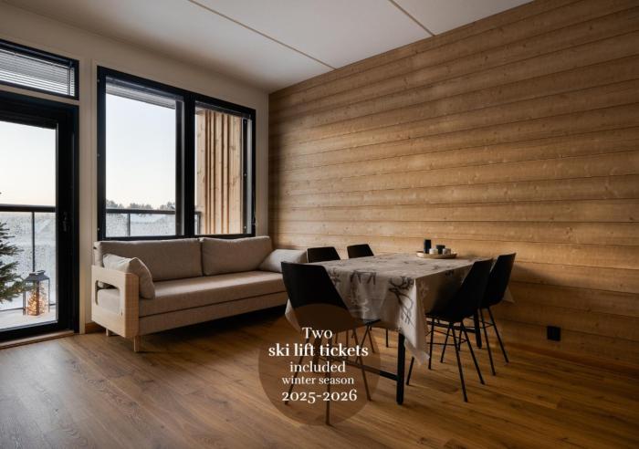 Le Chalet Lingonberry D7 Ski-in Ski-out by Aavalevi