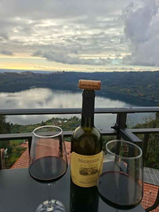 Suite Vista Lago Nemi Relax Roma