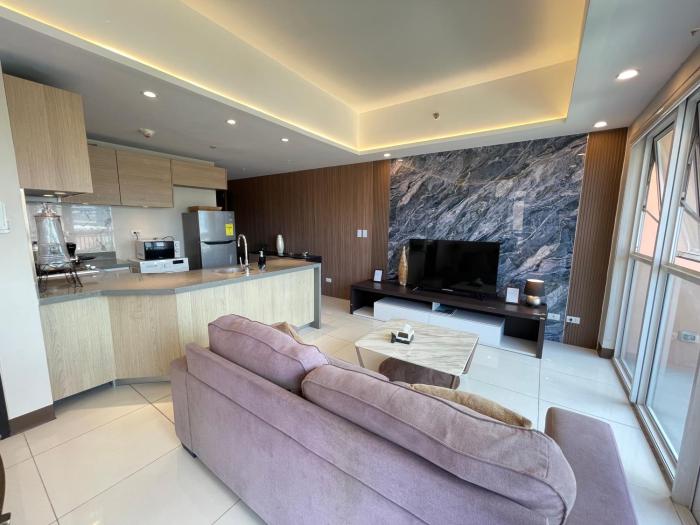 Venice Luxe Suite, 1 Bedroom Maximum, 4 adults plus kids