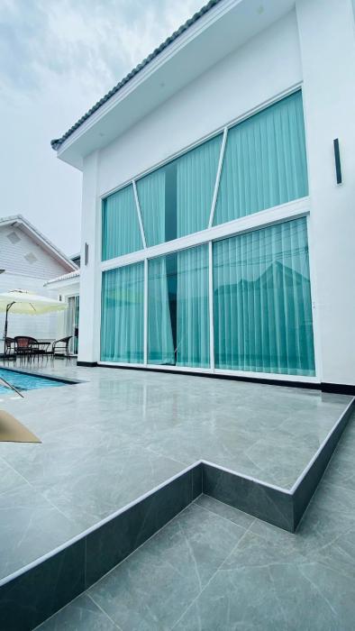 Pattaya Downtown Pool Villa