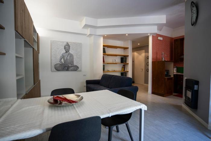 B&B in Salerno City Center - Vacation Apartment near the Train Station & Top Salerno Attractions