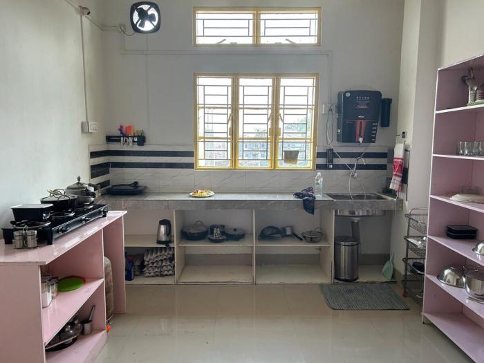 Not Hotel California