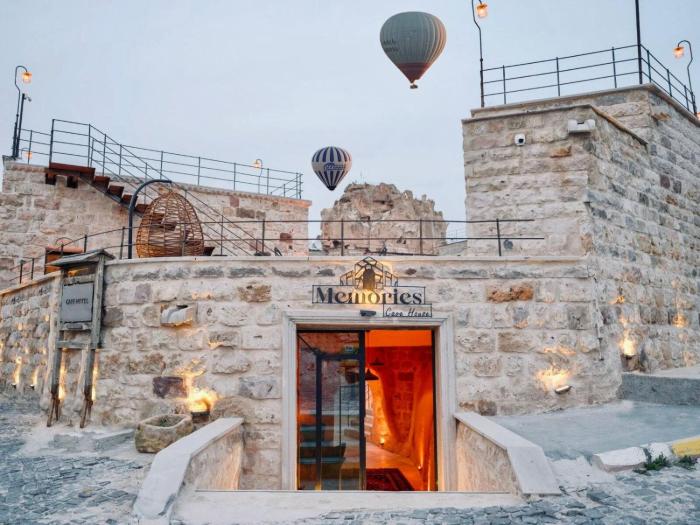 Memories Cave House Adults Only Plus 12