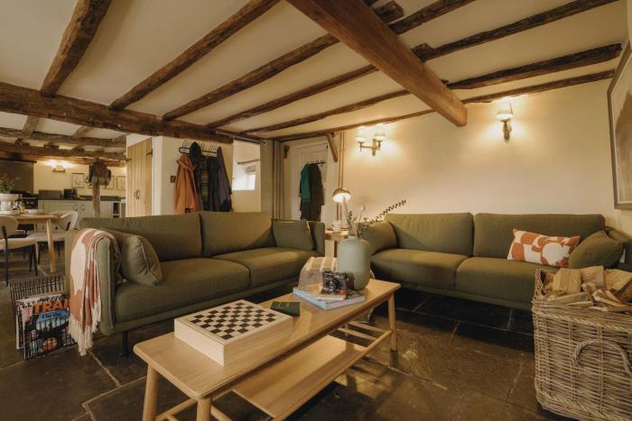 Stylish Country Cottage Nr Ambleside by LetMeStay