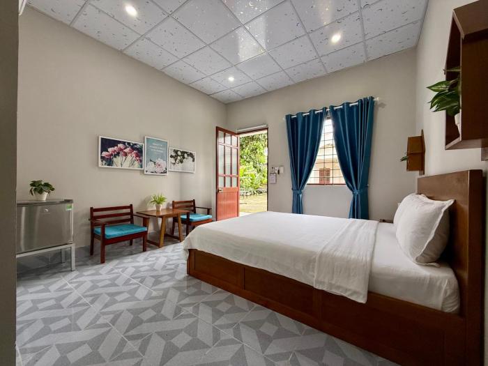 Eden House & Coffee Con Dao