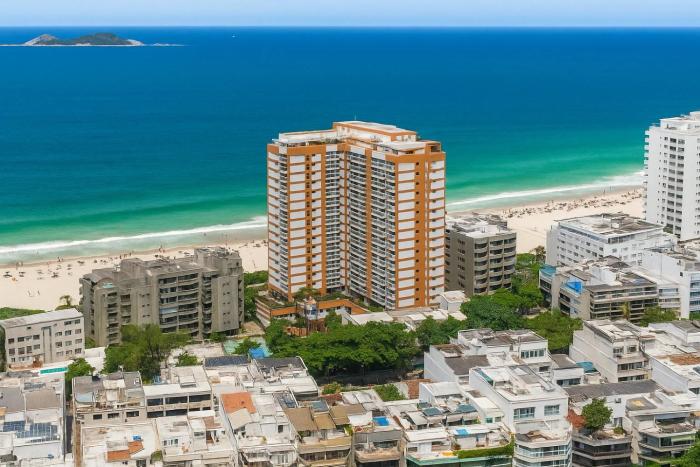 Aceita Pet l Pé na Areia l Piscina l Sauna