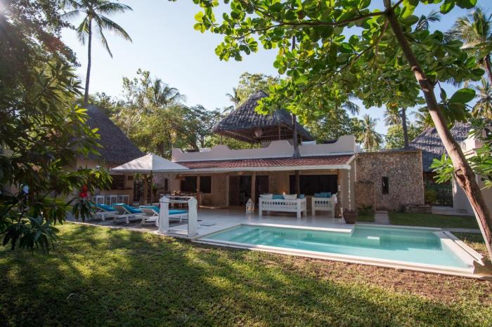 Villa Vittoria, Villa privata con piscina e cuoco