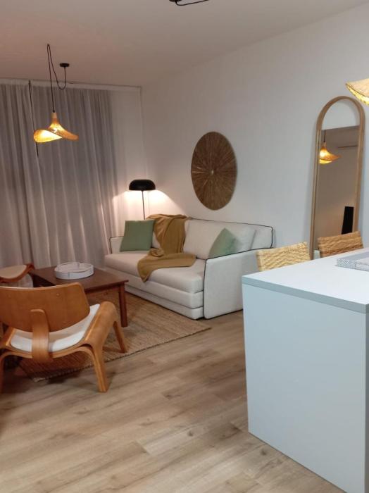 Modern apartment in Tres Cruces with amenities