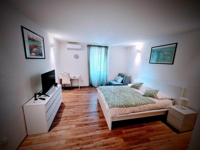 Live & Stay at JAZZ apartment