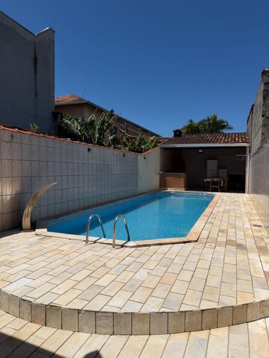 Casa de 3 quartos, Piscina e Churrasqueira na Praia Grande