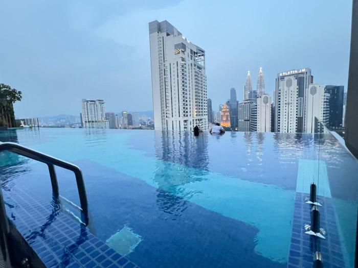 Kuala Lumpur Suites Majestic Sky Pool