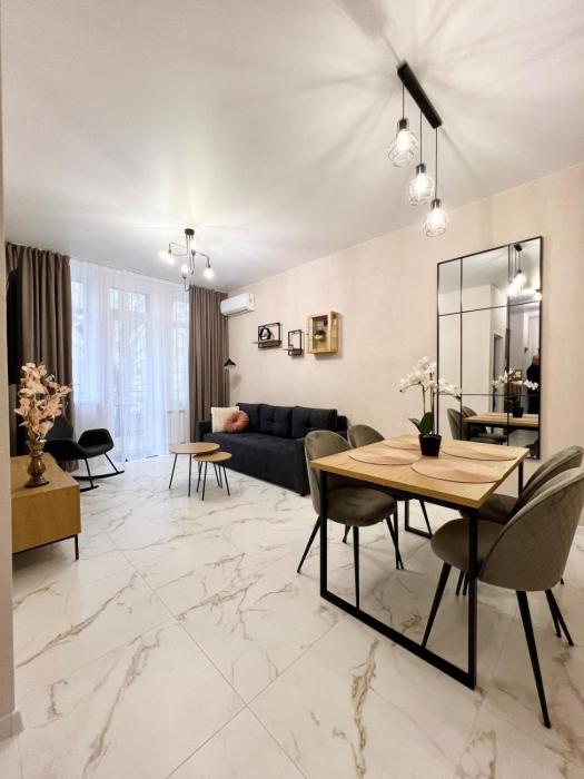 New one 2025 in center!