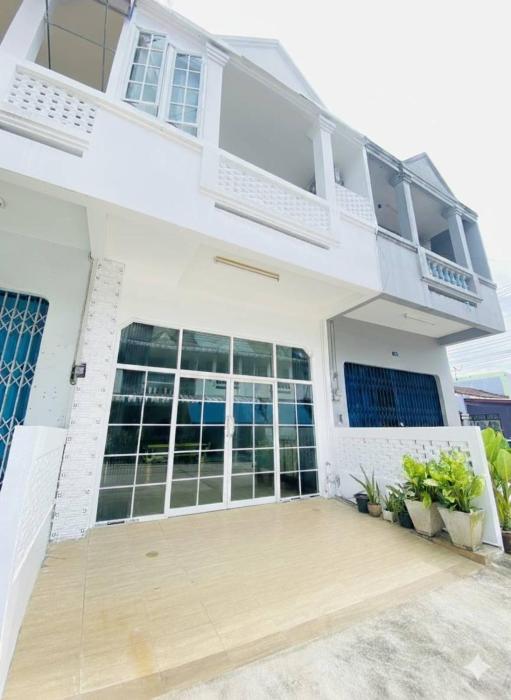 Ananda BETONG HOMESTAY