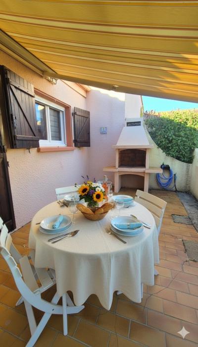 Les Lavandines 2 proche commerces et plages