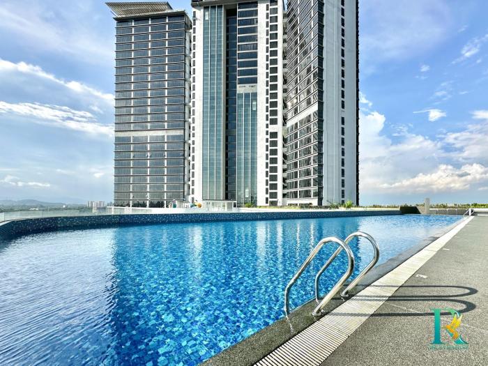 DPristine Suites by RR JBcity