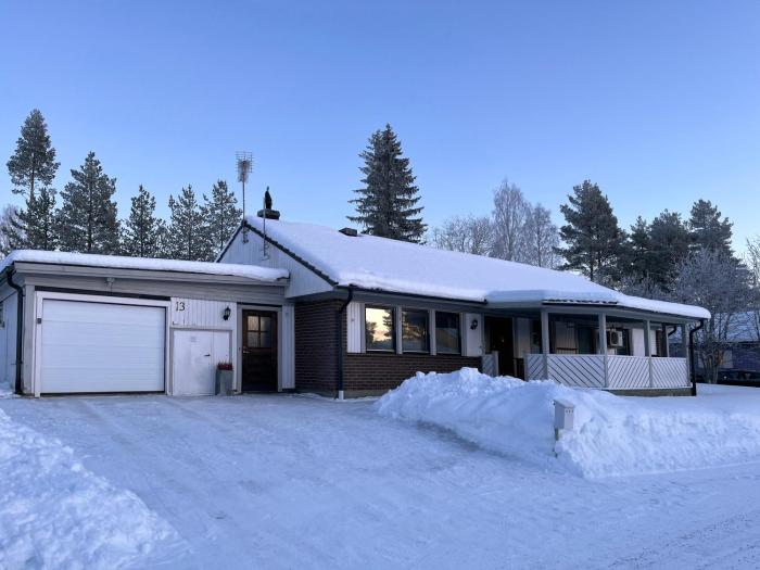 Whispering Pine villa