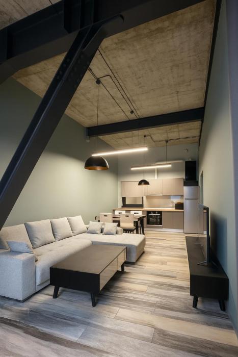 SmartHome Central 16 - free private parking