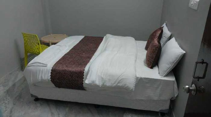 Hotel O Sai Dham Ayodhya